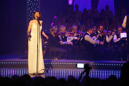 Ann De Winter Live at Concert